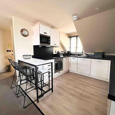 Апартаменты Rhodewood House Сондерсфут Экстерьер фото